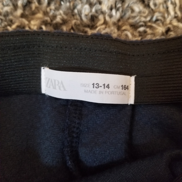 Used ribbed navy skort - Picture 4 of 4